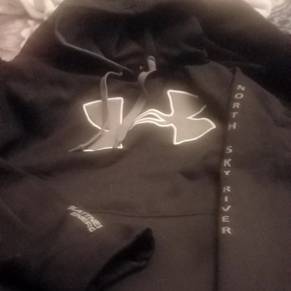 under amour size medium